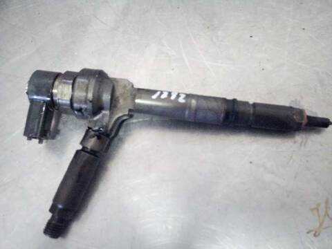 Foto 3ª: Inyectores Opel Astra ELEGANCE BERLINA 80CV 59KW [Z17DTL] (2004)