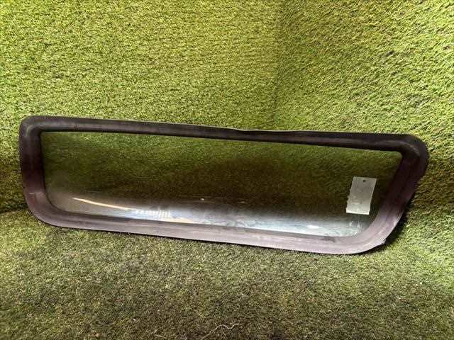 Foto 2ª: Luna Delantera Izquierda Land Rover Discovery 2.5 TDI 300 [21L] (1996)