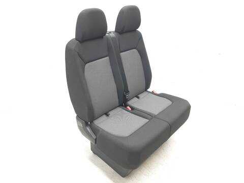 Foto 2ª: Asiento Delantero Derecho Volkswagen Crafter 35 FURGON BL CON VOL TA FWD (2017)