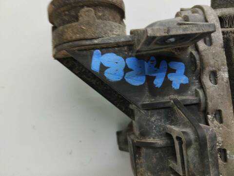 Foto 2ª: Radiador Motor Ford Focus AMBIENTE D) BERLINA 109CV 80KW [G8D] (2005)