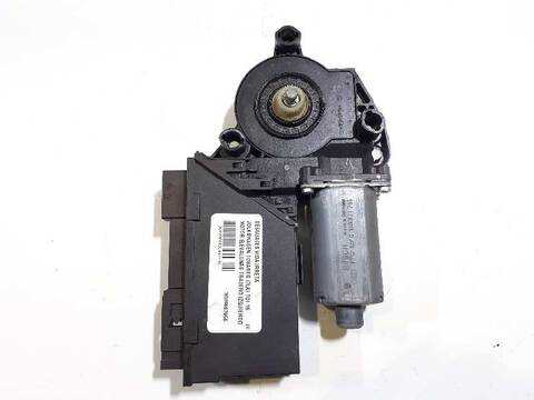 Foto 3ª: Elevalunas Eléctrico Trasero Izquierdo Volkswagen Touareg TDI V6 225CV 165KW [BKS] (2003)