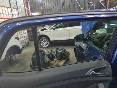 Elevalunas Manual Trasero Izquierdo Volkswagen T-Cross LIFE 116CV 85KW