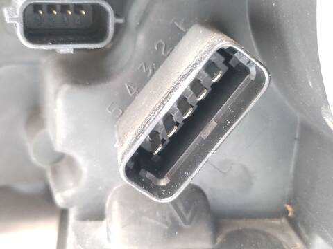 Foto 3ª: Faro Derecho Renault Laguna 1.9 DCI BG08 BG0G) 120CV 88KW [F9Q 650,F9Q 670,F9Q 674,F9Q 750] (2005)