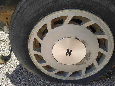 Juego LLantas Nissan 300 BASICO 300 Z31) 170CV 125KW