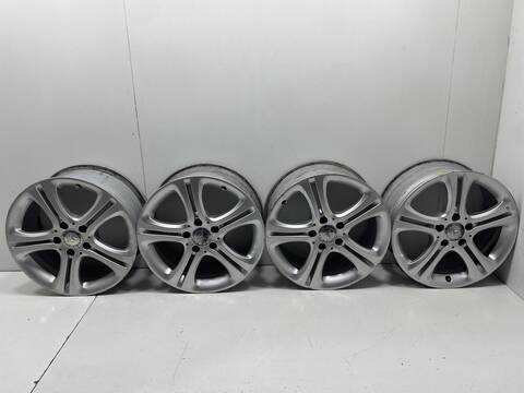 Juego LLantas Mercedes Clase A 140 651901