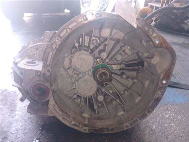 Foto 3ª: Caja Cambios Opel Vivaro 2.0 FURGÓN 2.9T L1H1 [2.0 LTR. - 84 KW 16V CDTI] [M9R 780]