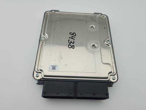 Foto 3ª: Centralita Motor ECU Volkswagen Crafter 2.0 TDI 140CV 103KW FURGONETA [DNAE] (2025)
