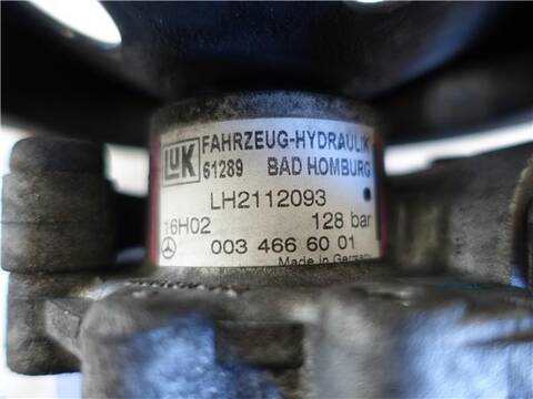 Foto 3ª: Bomba Servodireccion Mercedes Clase E 180 3.2 E 320 211.065) BERLINA 224CV 165KW [M 112.949] (2005)