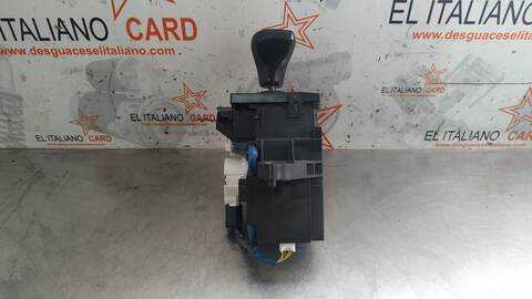 Foto 4ª: Palanca de Cambio Toyota Auris HYBRID ACTIVE BUSINESS PLUS 136CV