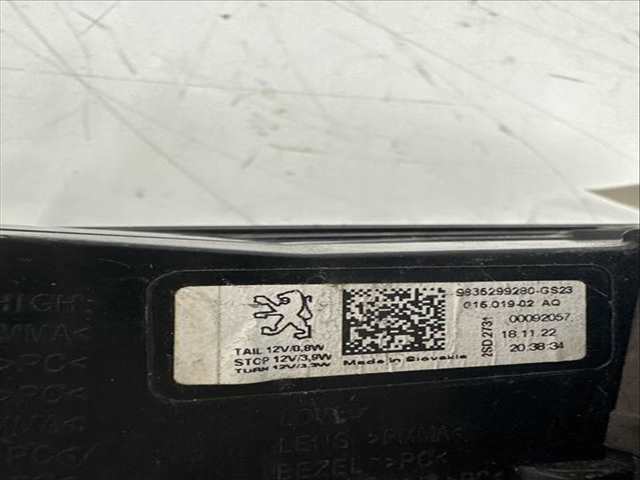 Foto 3ª: Faro Derecho Peugeot 308 131 CV 96KW [YHZ DV5R YH01] (2023)