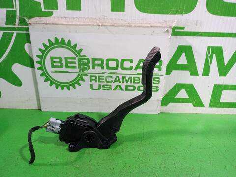 Foto 3ª: Pedal Acelerador Peugeot 2008 ALLURE 110CV (2013)