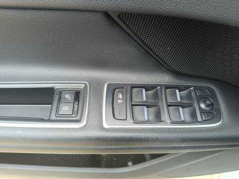 Botonera Elevalunas Jaguar XF PORTFOLIO 179CV 132KW