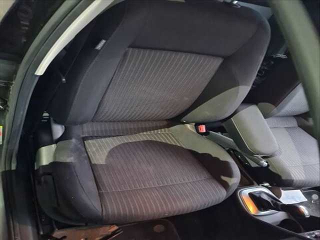 Asiento Delantero Derecho Volkswagen Polo ADVANCE 90CV 66KW