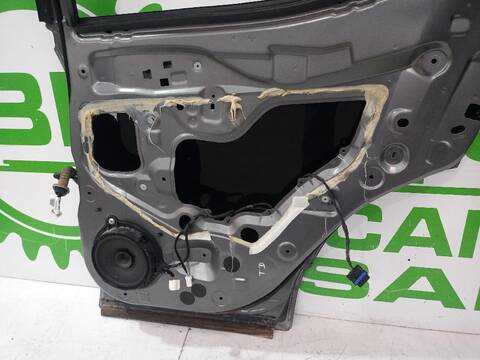 Foto 3ª: Puerta Trasera Derecha Nissan Qashqai ACENTA 140CV [HR13DDT] (2013)