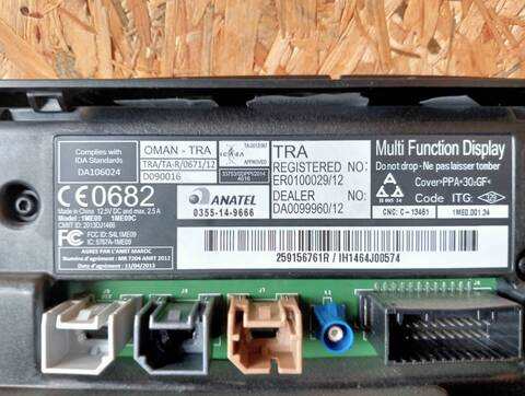 Foto 2ª: Pantalla Multifuncion Renault Megane BOSE EDITION 131CV (2008)