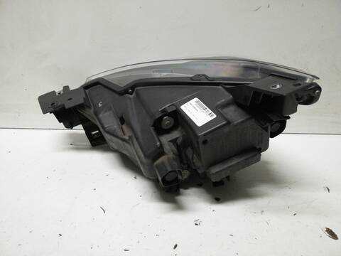 Foto 2ª: Faro Derecho Mazda CX3 G DK) S5 (2015)