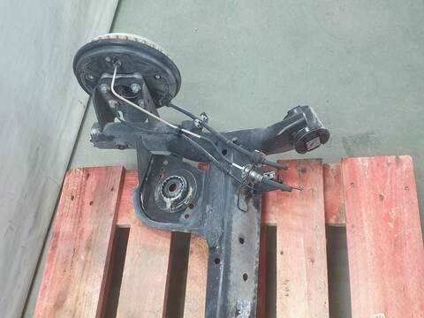 Foto 2ª: Puente Trasero Renault Clio INTENS (2019)