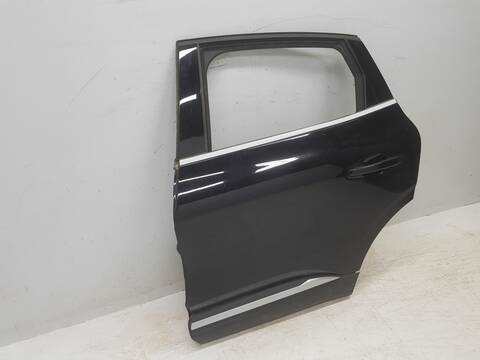 Foto 3ª: Puerta Trasera Izquierda Renault Arkana TECHNO