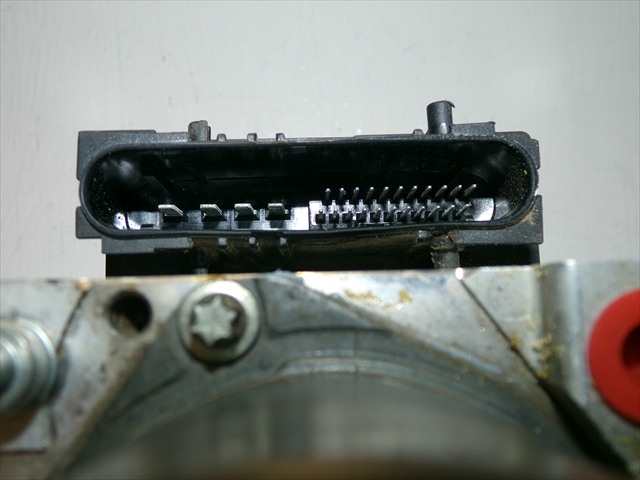 Foto 4ª: Abs Nissan Primera 2.2 D [YD22] (2002)