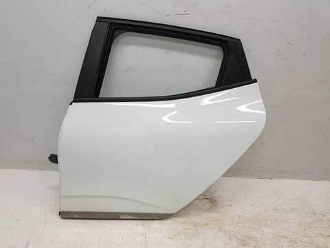 Puerta Trasera Izquierda Renault Clio EVOLUTION 113CV 83KW