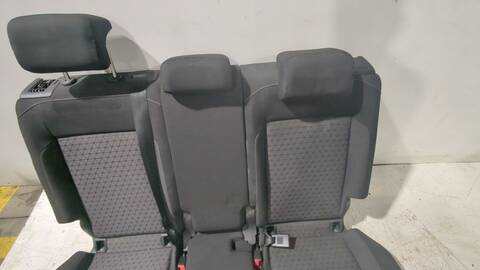 Foto 3ª: Asientos Traseros Volkswagen T-Cross 1.0 TSI 110CV 81KW [DLAA] (2022)
