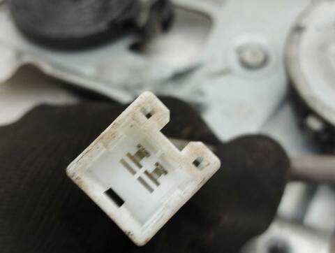 Foto 4ª: Elevalunas Eléctrico Delantero Derecho Chevrolet Aveo LS 94CV 69KW [F14D3-G] (2006)
