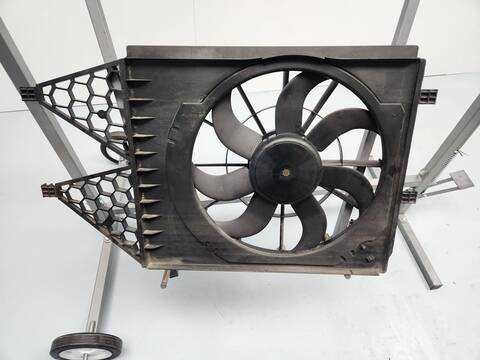 Foto 1ª: Electroventilador Seat Toledo STYLE 105CV 77KW [CAYC] (2015)