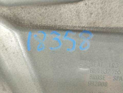 Foto 4ª: Elevalunas Eléctrico Delantero Izquierdo Seat Cordoba FRESH BERLINA 75CV 55KW [BBY] (2002)