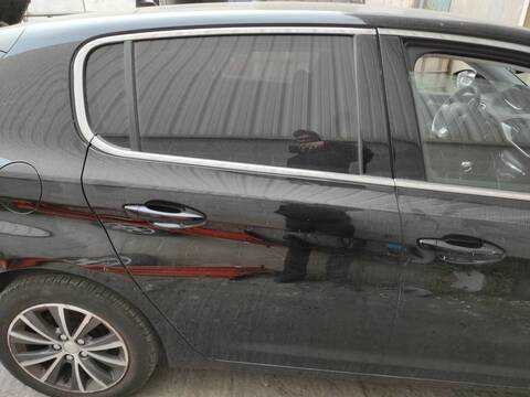 Puerta Trasera Derecha Peugeot 308 HNY