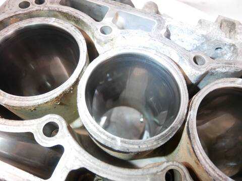 Foto 1ª: Bloque Motor Dacia Logan 90 CV 66KW [H4B400 H4B] (2016)