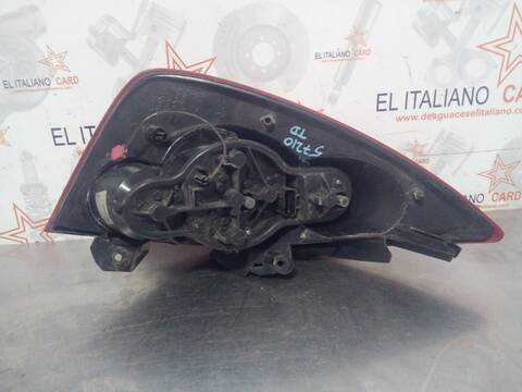 Foto 3ª: Piloto Trasero Derecho Nissan Primera ACENTA BERLINA 120CV 88KW [F9Q] (2005)