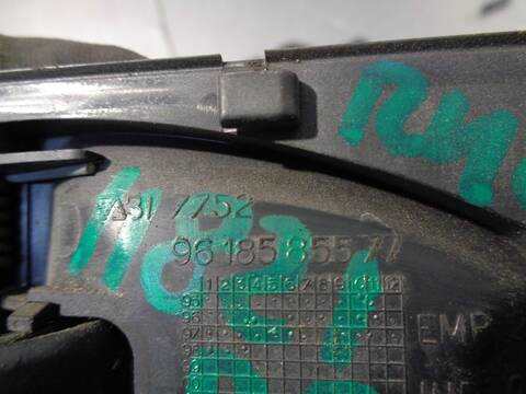 Foto 3ª: Maneta Interior Delantera Derecha Citroen Saxo 1.5 D MONACO 57CV 42KW [VJZ] (1998)