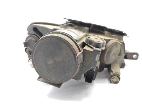 Foto 2ª: Faro Izquierdo Volkswagen Passat 2.0 BLUETDI 143CV 105KW [BKP] (2007)