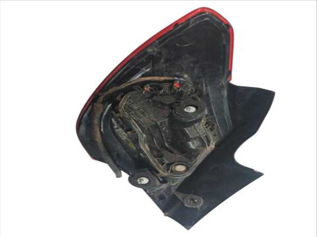 Foto 3ª: Piloto Trasero Derecho Opel Corsa 1.4 TURBO 08 68) (2014)