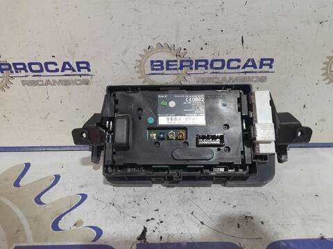 Foto 3ª: Sistema GPS Renault Megane 1.6 DCI DIESEL FAP 131CV [D/ R9M A4] (2009)