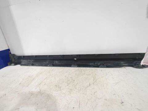 Foto 3ª: Faldón Trasero Land Rover Freelander 2.2 TD4 4X4 160CV [224DT(DW12BTED4) DW12BTED4] (2006)