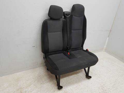Foto 2ª: Asiento Delantero Derecho Renault Master L2H2 HKA 33T (2011)
