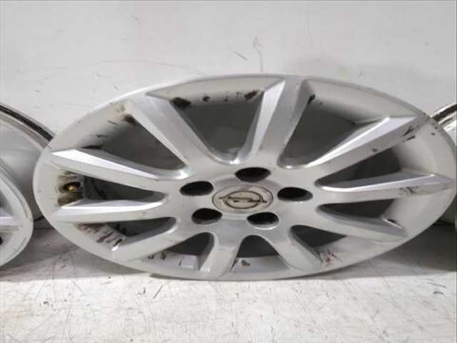 Foto 3ª: Juego LLantas Opel Astra 1.7 CDTI L08) 101CV [Z 17 DTH] (2005)