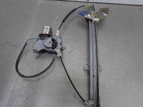 Foto 4ª: Elevalunas Eléctrico Delantero Izquierdo Nissan Almera ACENTA 110CV 81KW [YD22] (2001)
