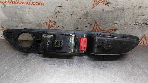 Foto 3ª: Botonera Elevalunas Opel Mokka EDITION ECOFLEX 4X4 131CV 96KW [A17DTS] (2014)