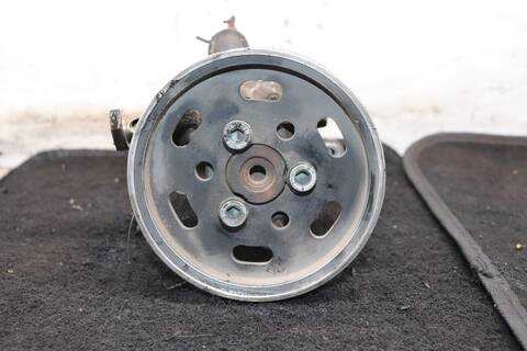 Bomba de Direccion Audi A4 1.9 TDI 90CV 66KW
