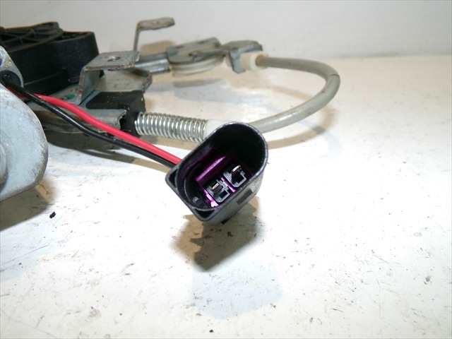 Foto 4ª: Elevalunas Eléctrico Delantero Izquierdo Ford Focus 1.8 TDDI SEDAN, 1998-2004 [C9DB] (2001)