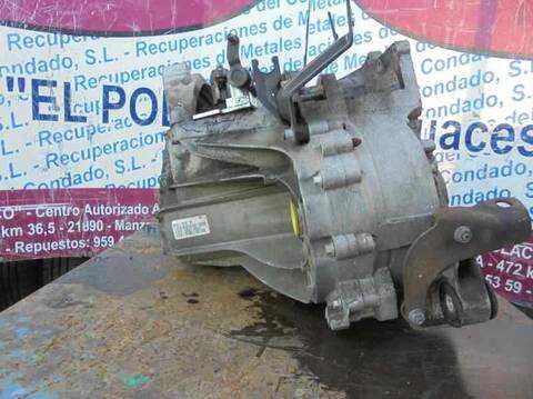 Foto 1ª: Caja Cambios Ford Focus 1.8 TDCI CAT BERLINA 100CV 74KW (1998)
