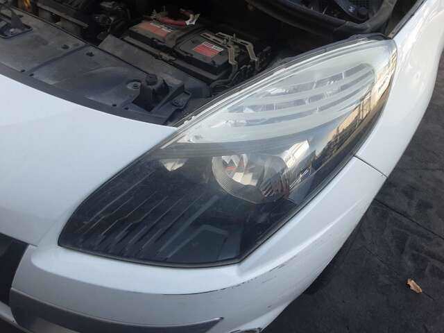 Foto 2ª: Faro Izquierdo Renault Scenic 2.0 16V140CV [M4R 711] (2010)