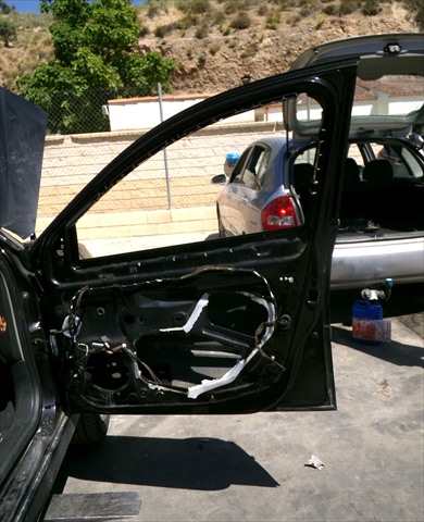 Foto 2ª: Puerta Delantera Derecha Renault Laguna 1.5 DCI MODELO 3, 2007-2015 [K9K57] (2011)