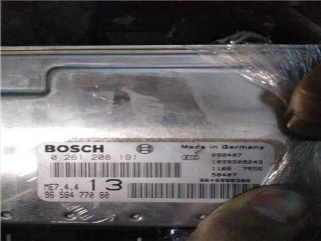 Centralita Motor ECU Peugeot 1007 1.6 16V