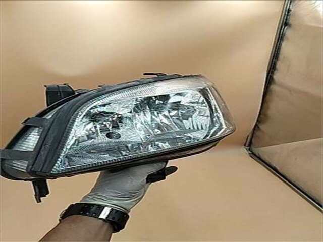 Foto 3ª: Faro Izquierdo Opel Zafira 2.0 ELEGANCE [2.0 LTR. - 74 KW DTI] [Y 20 DTH / LP4 / LD1]