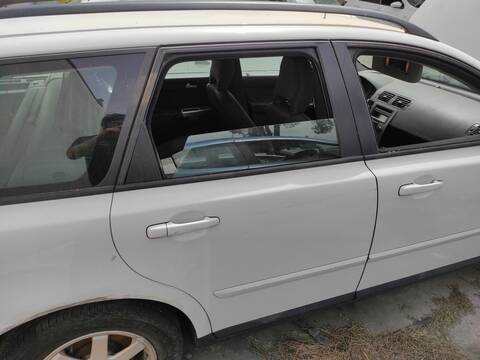 Puerta Trasera Derecha Volvo V50 D4164T FAMILIAR