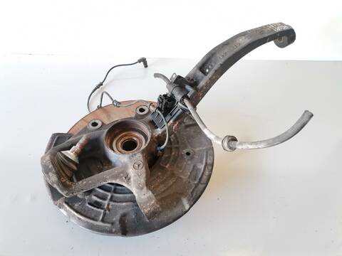 Foto 2ª: Mangueta Delantera Izquierda Mercedes Clase R 280 R 350 CDI 4MATIC 251.022) 224CV