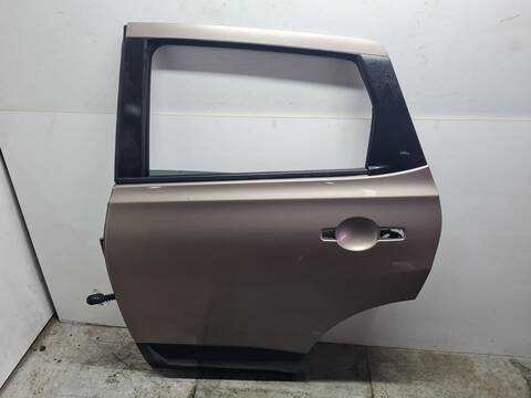 Foto 1ª: Puerta Trasera Izquierda Nissan Qashqai GASOLINA (2009)
